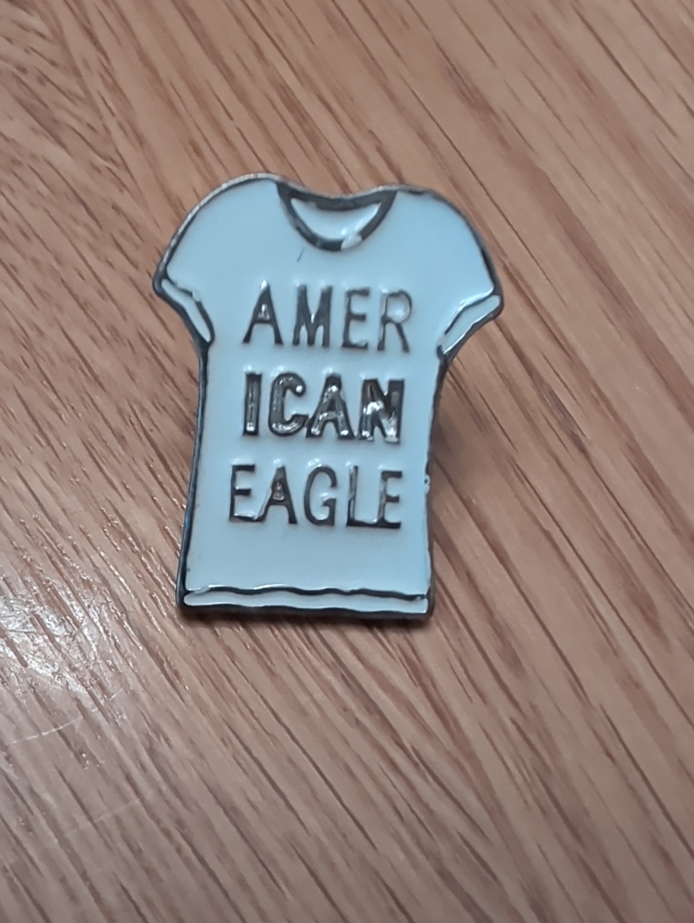 American Eagle Outfitters White Enamel T-Shirt Brooch